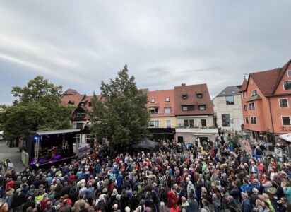 Profolk beim Bardentreffen