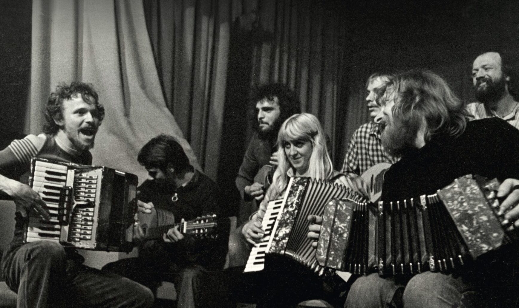 selbermachen – 50 Jahre Folkmusik in Ostdeutschland